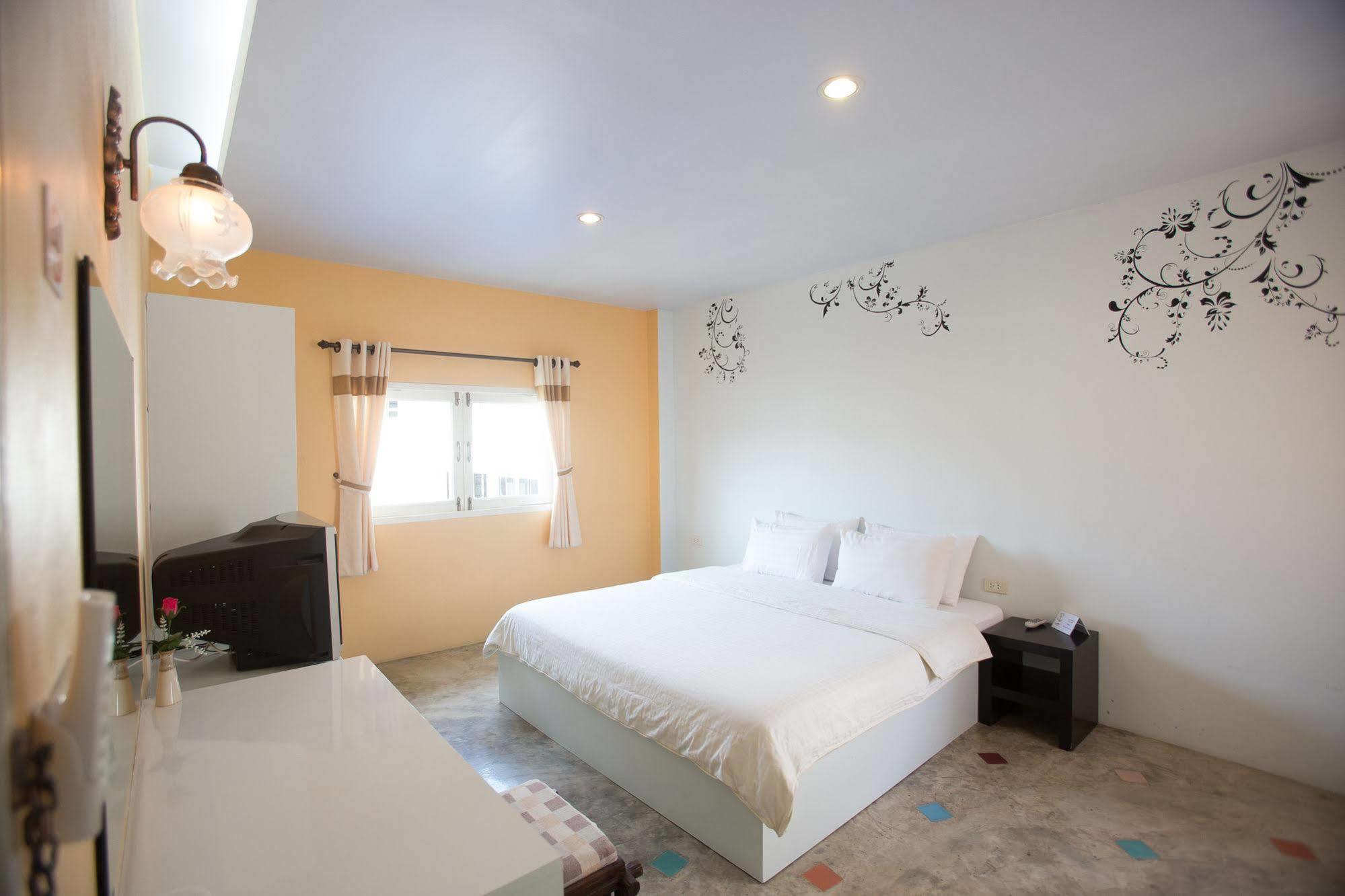 Dozy Lamoon House Hotell Chiang Mai Exteriör bild