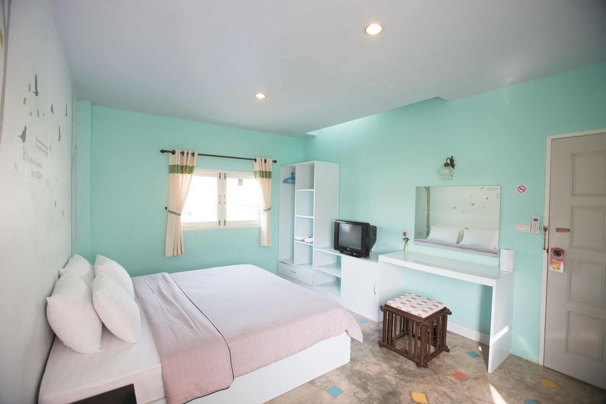 Dozy Lamoon House Hotell Chiang Mai Exteriör bild